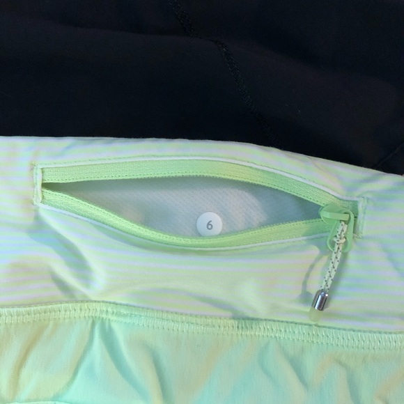 Lululemon barely worn speed shorts black & neon 6 - Picture 6 of 8